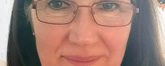 Porträtfoto der Autorin Manuela Rösel