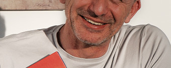 Porträtfoto von Autor Bernhard Labestin