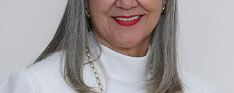 Porträtfoto von Autorin Adelheid Wittwer