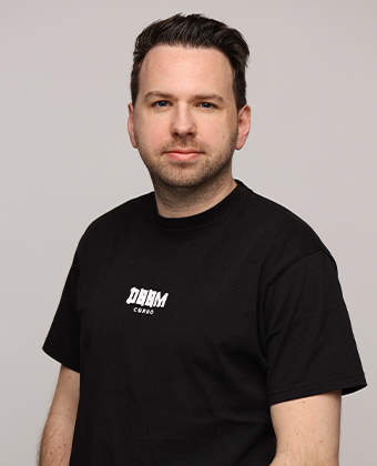 Porträtfoto von Mag. Philipp Wurm, MBA